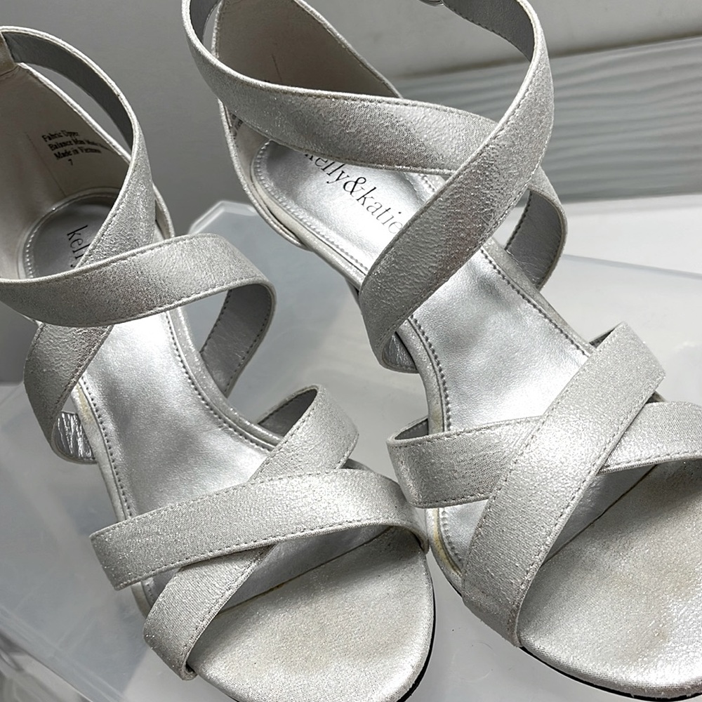 Kelly & Katie dress shoe